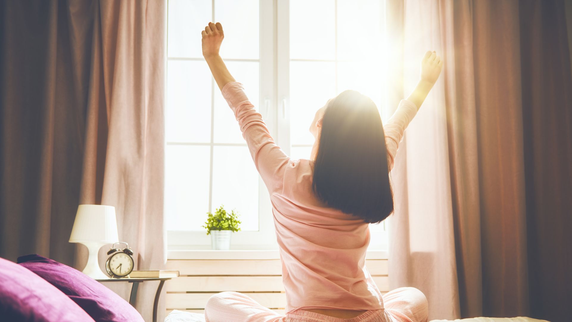 Featured image for “10 Morning Rituals to Start Your Day with Positivity”